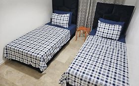 Spacious 2Br Apt, Balcony, Ac & Private Garage, Casablanca Centre